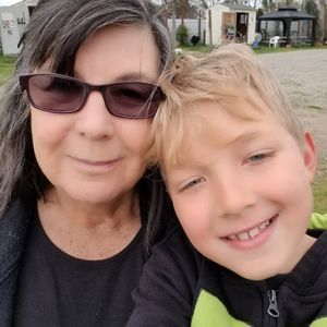 Meet your Posher, Marcia